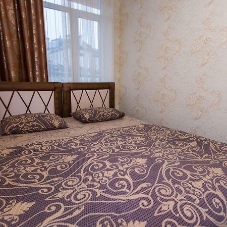 Baker'S Street Hostel Lviv Ngoại thất bức ảnh