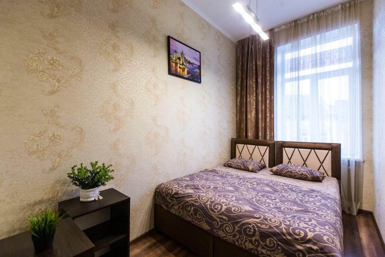 Baker'S Street Hostel Lviv Ngoại thất bức ảnh