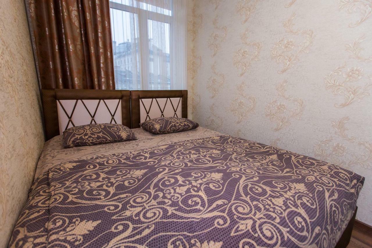 Baker'S Street Hostel Lviv Ngoại thất bức ảnh